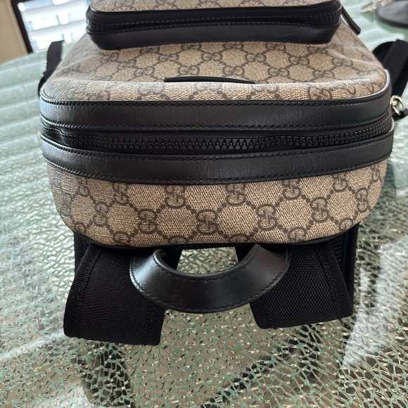GUCCI Backpack GG Supreme Small Beige/Ebony - Picture 7 of 14